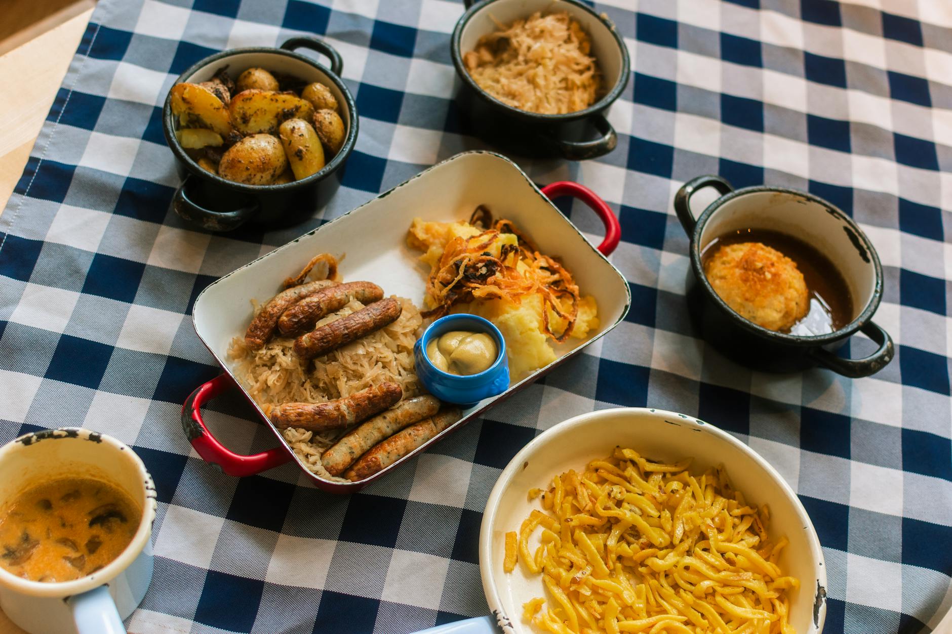 Weisswurst white sausage Bavarian breakfast pretzel mustard