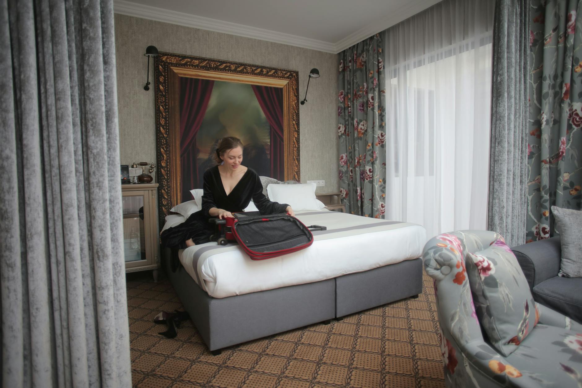 How Much Does a Munich Trip Cost? 3 Munich hotel room mid-range comfortable accommodation interior