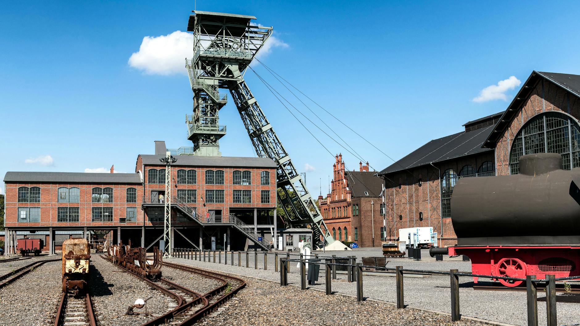 Deutsches Museum: Complete Visitor Guide 5 Mining tunnel underground museum reconstruction interactive