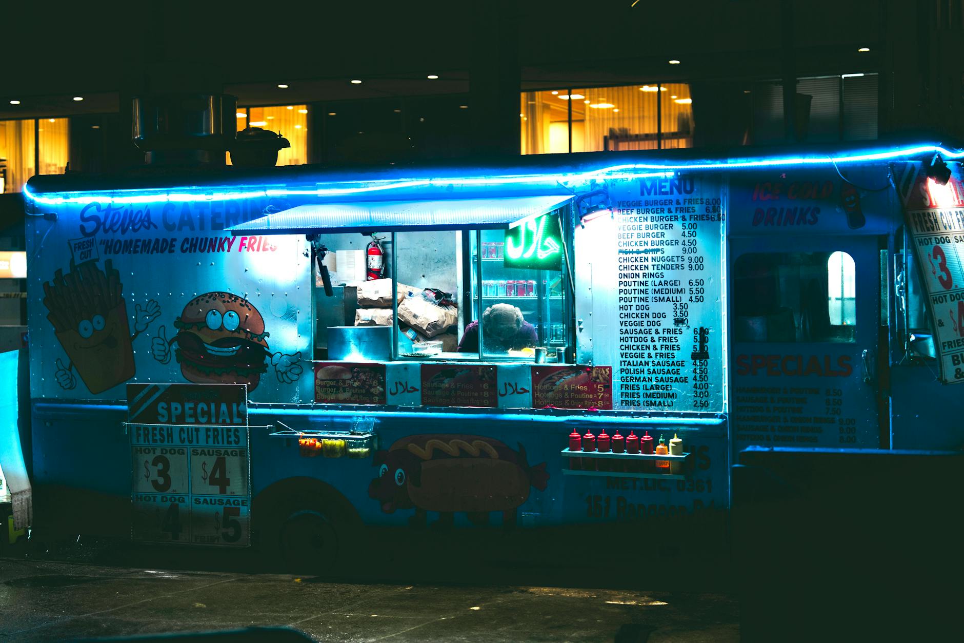 Late Night Eats in Munich: Where to Eat After Midnight 4 Late night fries food