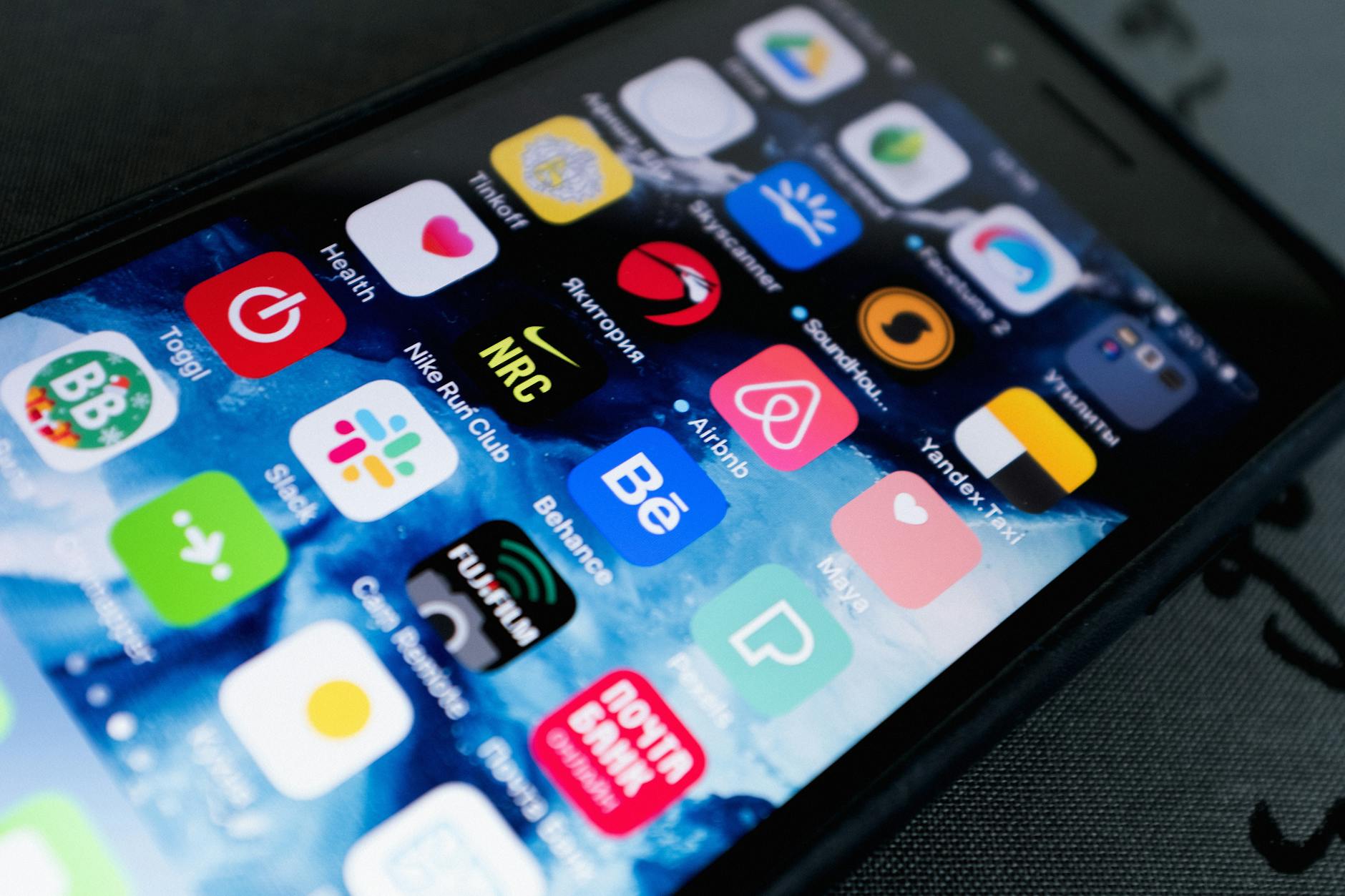 Munich Hotel Booking Tips: When & How to Save Up to 50% 4 Comparison of Munich hotel booking sites on a phone screen showing direct vs OTA rates