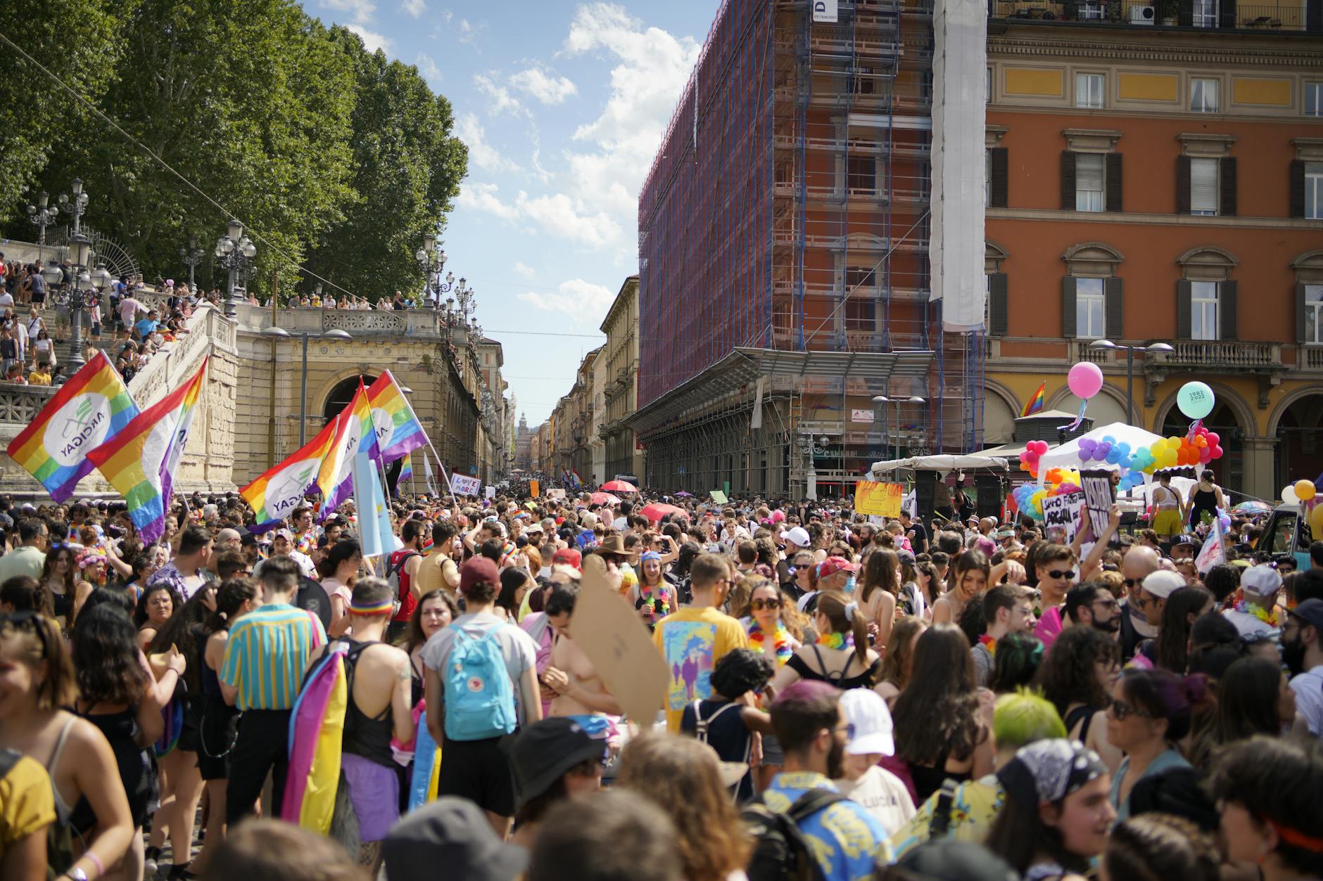 LGBTQ+ Nightlife in Munich: Bars and Community Guide 5 Pride parade in a European city
