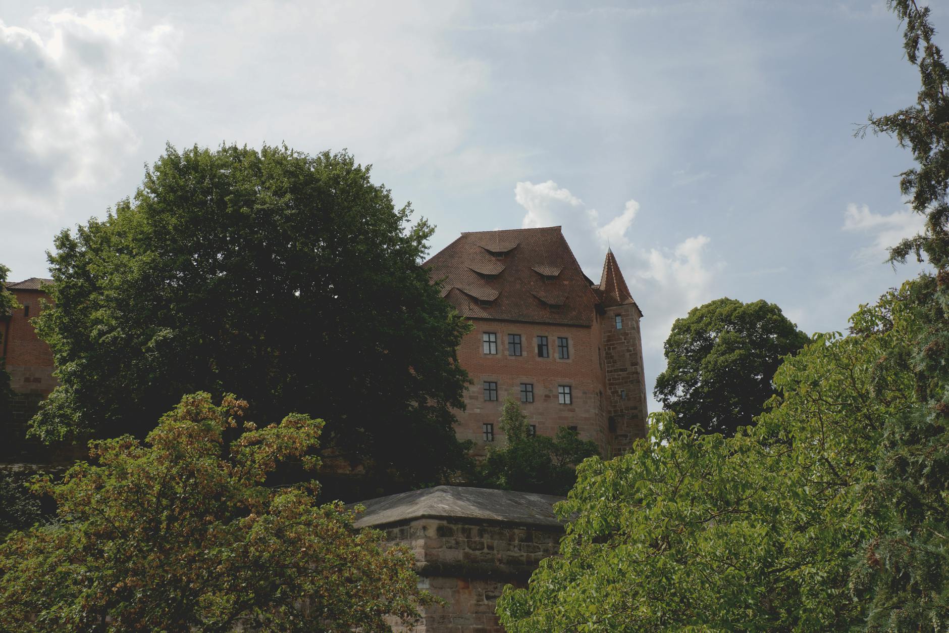 Nuremberg Day Trip from Munich: Complete History and Food Guide 4 Nuremberg Day Trip from Munich: Complete History and Food Guide