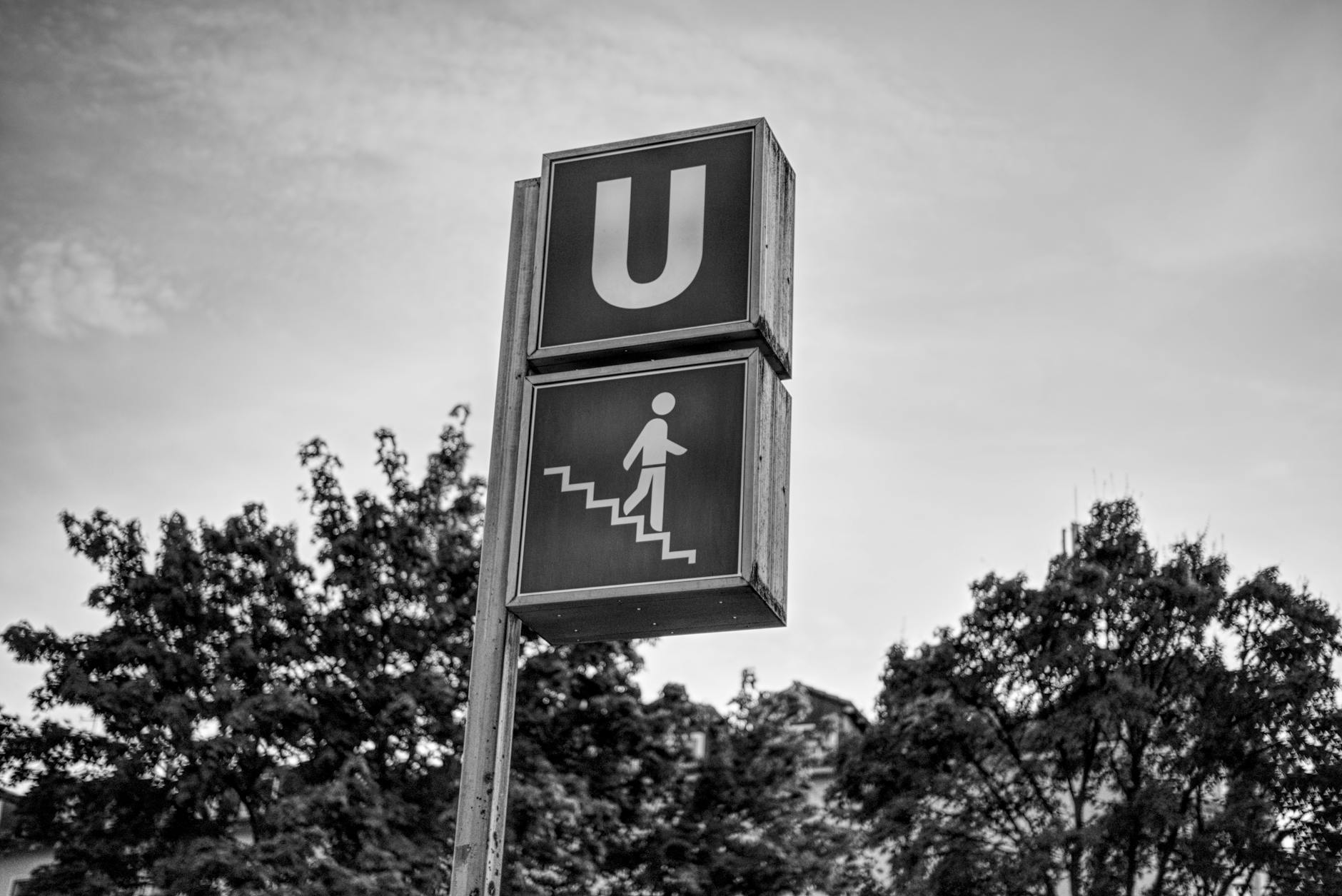How to Get to Oktoberfest: Transport and Directions 3 Munich U-Bahn near Oktoberfest