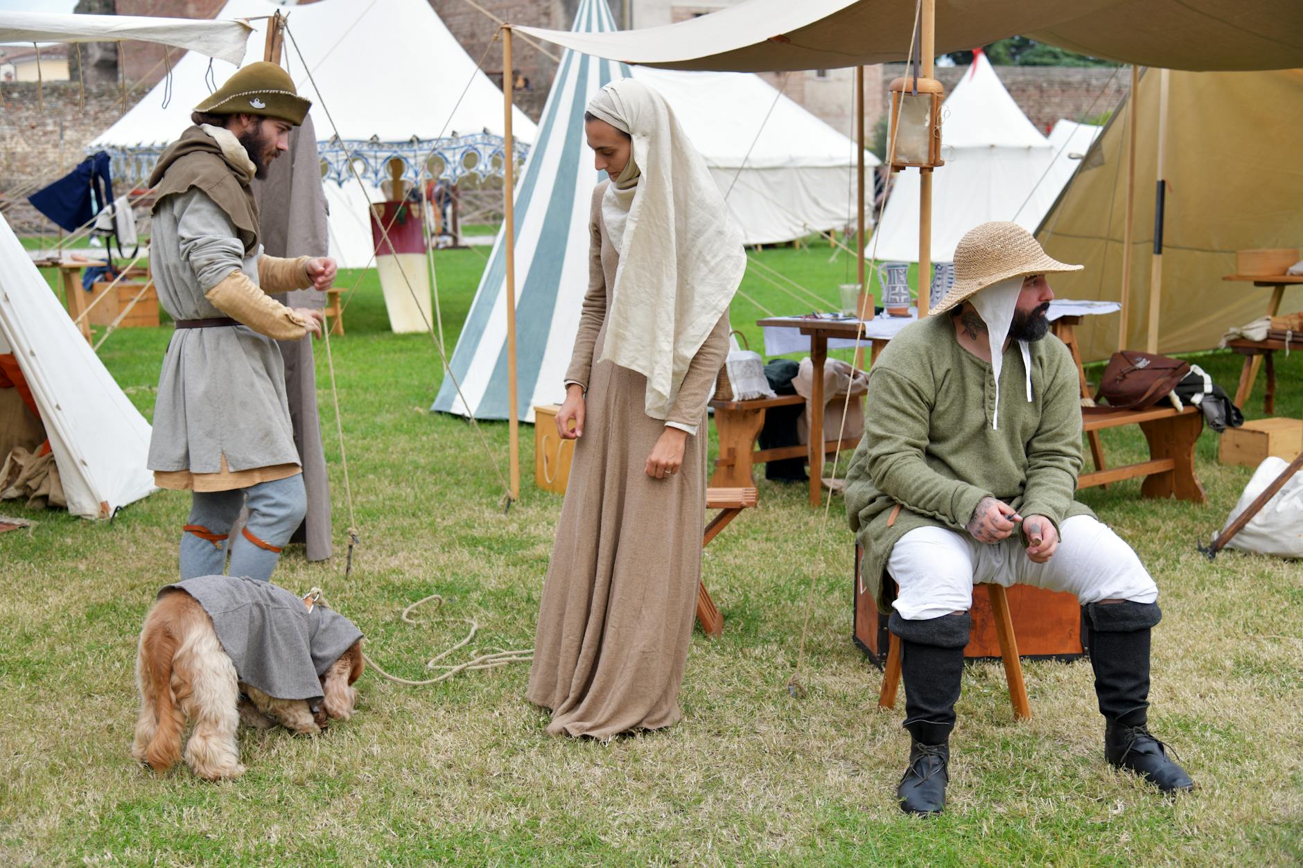 Alternative Christmas Markets 4 Medieval Christmas market knights costume mead Wittelsbacherplatz