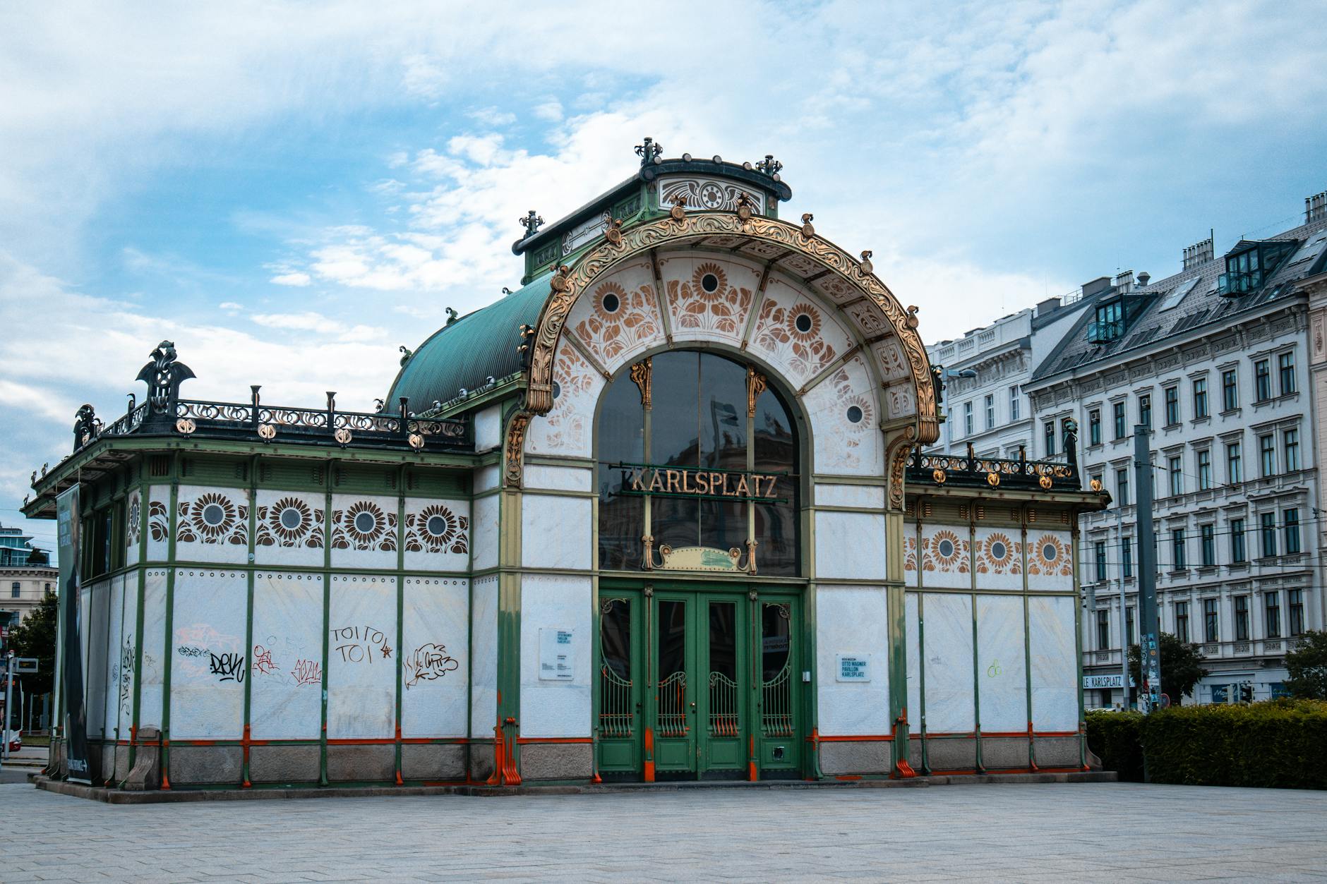 Haidhausen: Munich's Charming Village Neighborhood 5 Muellersches Volksbad Munich Art Nouveau swimming pool Jugendstil