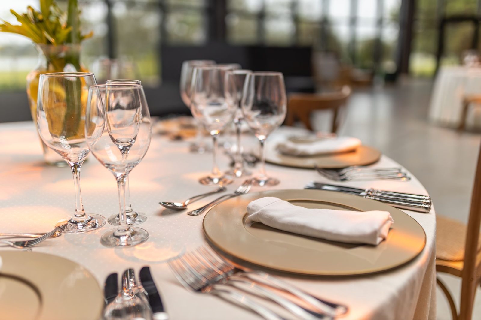 Best Luxury Hotels in Munich 6 Fine dining table setting at a Munich luxury hotel restaurant