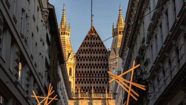Munich to Vienna: Complete Travel Guide