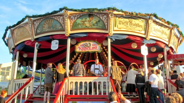 Oktoberfest with Kids: Family Guide to the Wiesn